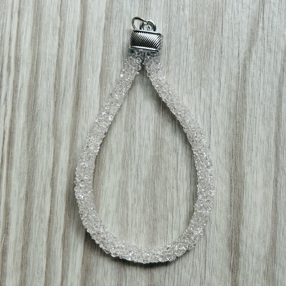 🫧 Bunny Crystal Bubble Acrylic Keychain Charm - Picture 10 of 10